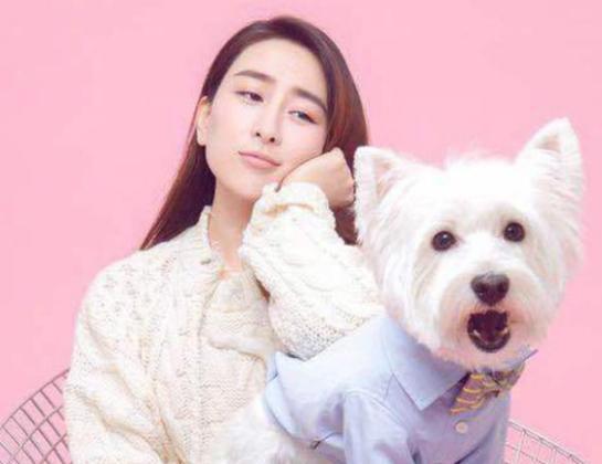 参观马苏现实中的家:全屋喜欢用粉红色装修,哪像是奔四的人了