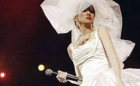 梅艳芳|“风华绝代”梅艳芳：葬礼上怪事连连，刘德华为何大发雷霆？