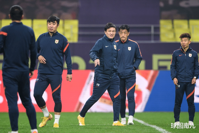 经典|山东8大球队齐爆发：新足球城诞生=4职业队，中超第1领衔2大冠军