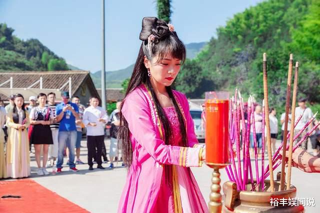 90后|80、90后情怀歌手大聚会!一人一首成名曲,满满的回忆满满的青春