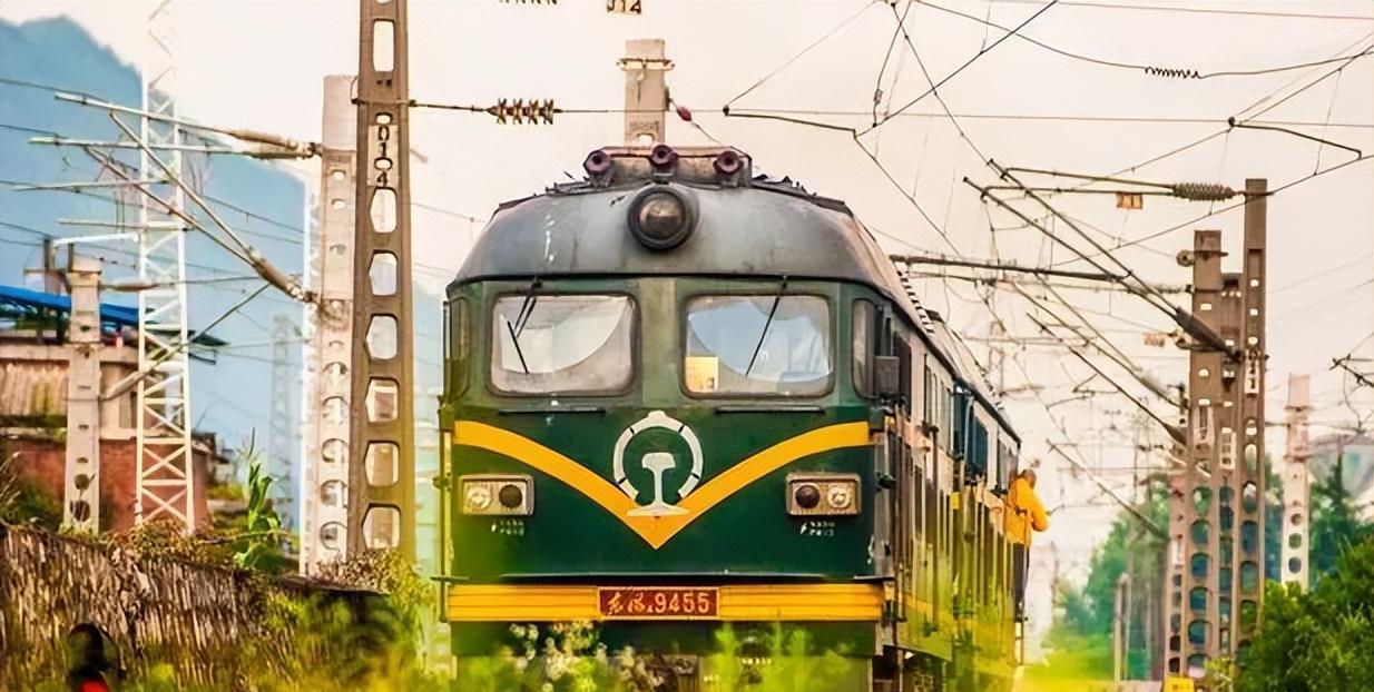 春招|铁路局将开始2023春招,有编制且工资待遇好,这三类学生很有优势