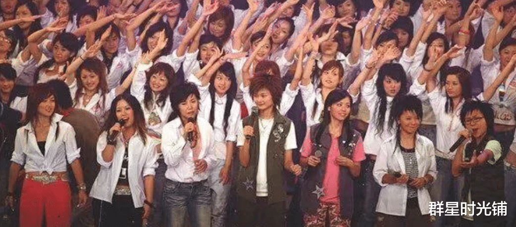 谭维维|06年超女冠军尚雯婕备受争议，谭维维遗憾获亚军，当年发生了什么