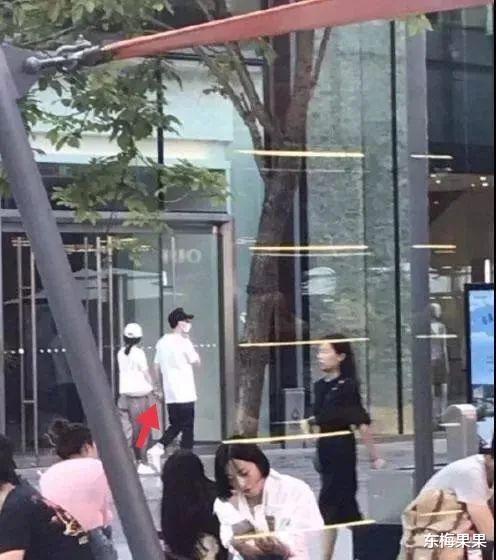 赵丽颖|顶流小花和前夫悄悄复婚了？