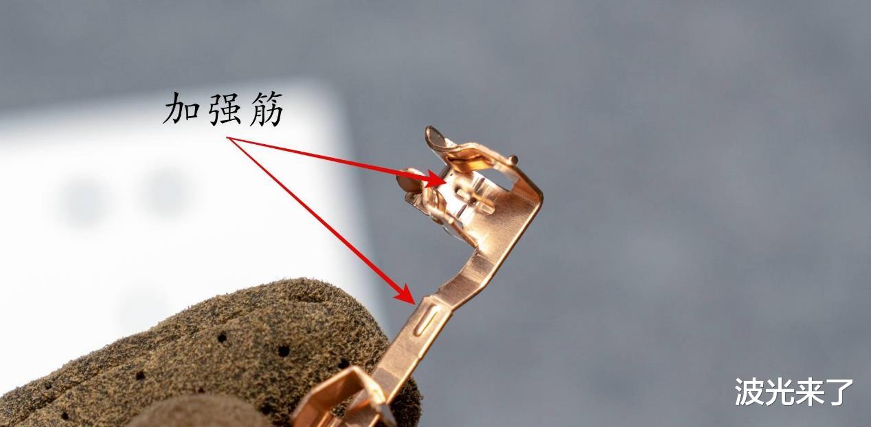 恭喜你,在装修前看到了这篇开关插座大比拼,五款一线品牌哪家强