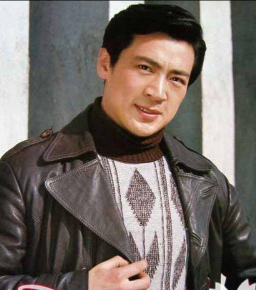 寇振海|李婷：嫁给大21岁的寇振海，为54岁的他生儿子，婚姻状况如何了？