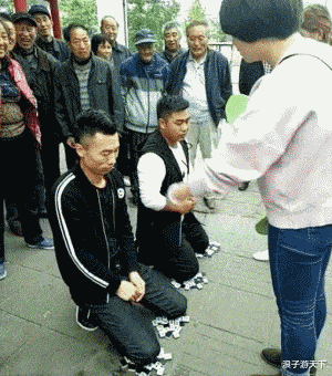 “今天去男朋友家玩，看见他家的冰箱，我慌了...”分了吧！
