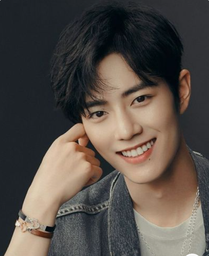 肖战|肖战：帅气医生， 痞坏表情，讨人喜欢