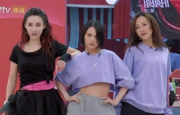 唐嫣|什么是合照杀手！这五个女明星告诉你！单人照一般，合照艳压群