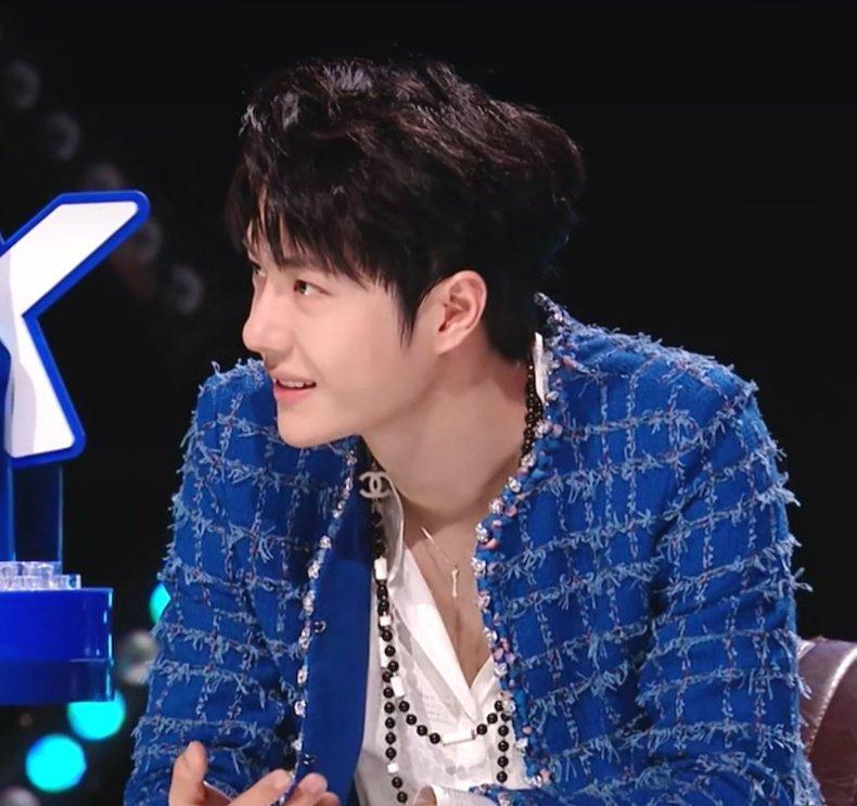 王一博|街舞总决赛，王一博的机位充满惊喜，三套着装让人大饱眼福