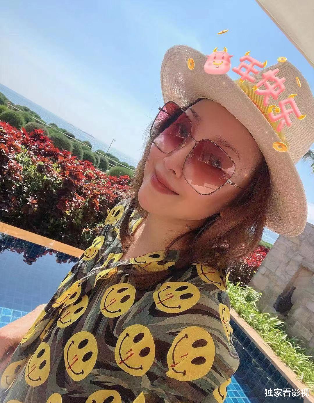 吴磊|50岁孙悦晒出生时老屋，被儿子吐槽像鬼屋，17年前嫁身家10亿富商