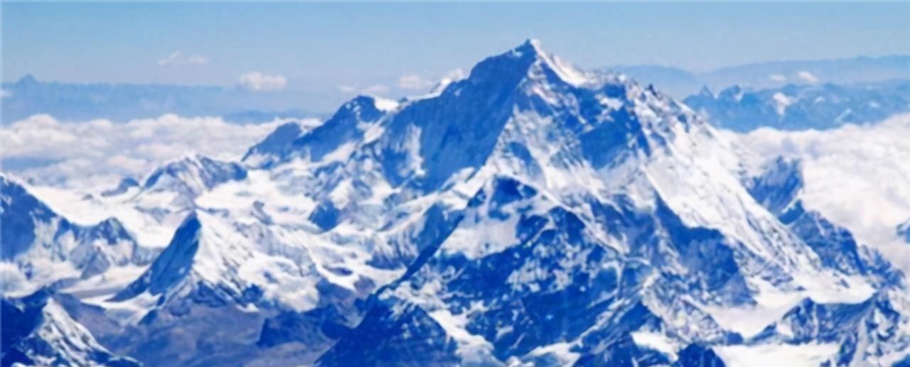 珠峰|珠峰“睡美人”:冰封9年无人问津,直到英国小伙不远万里来寻她