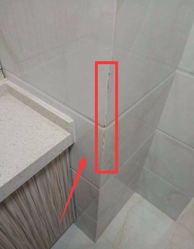 飘窗装修要不要包窗套?好多人都不懂,听完老师傅的分析,很实在