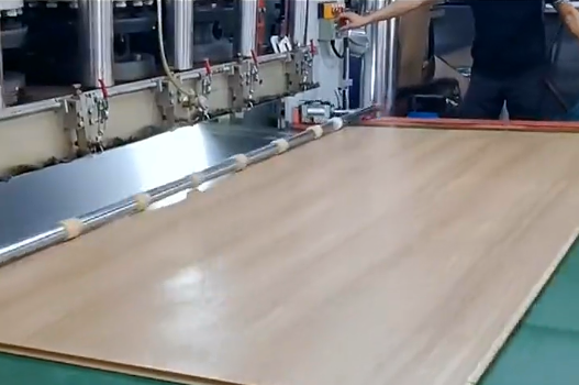 生态板价格比颗粒板贵你知道为什么吗？可不是贵就好！