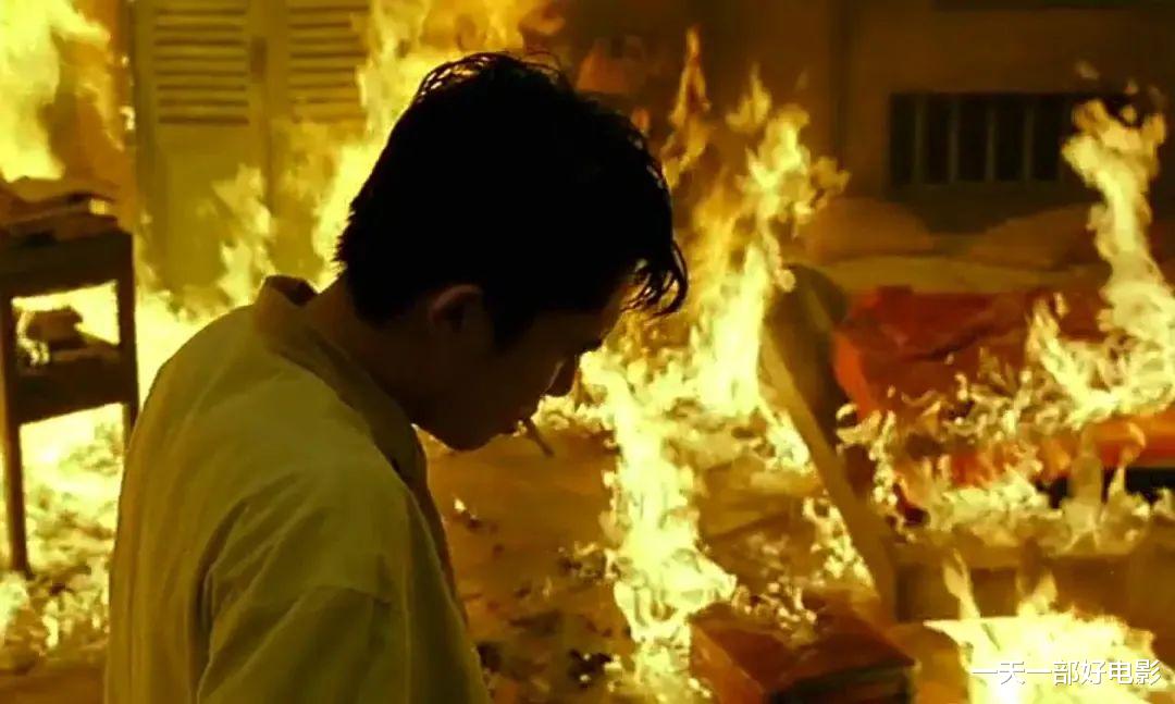 姐姐|上映被禁播的电影,揭开越南难以启齿一面