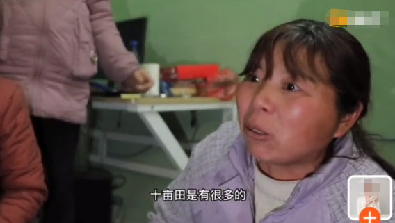 |又翻车？小春花15岁旧照曝光，头大身小似大头娃娃，p图痕迹明显