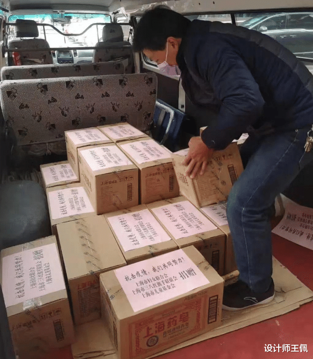 护肤品 4个因“包装”被嫌弃的老国货，完美诠释了：我很丑但我很好用