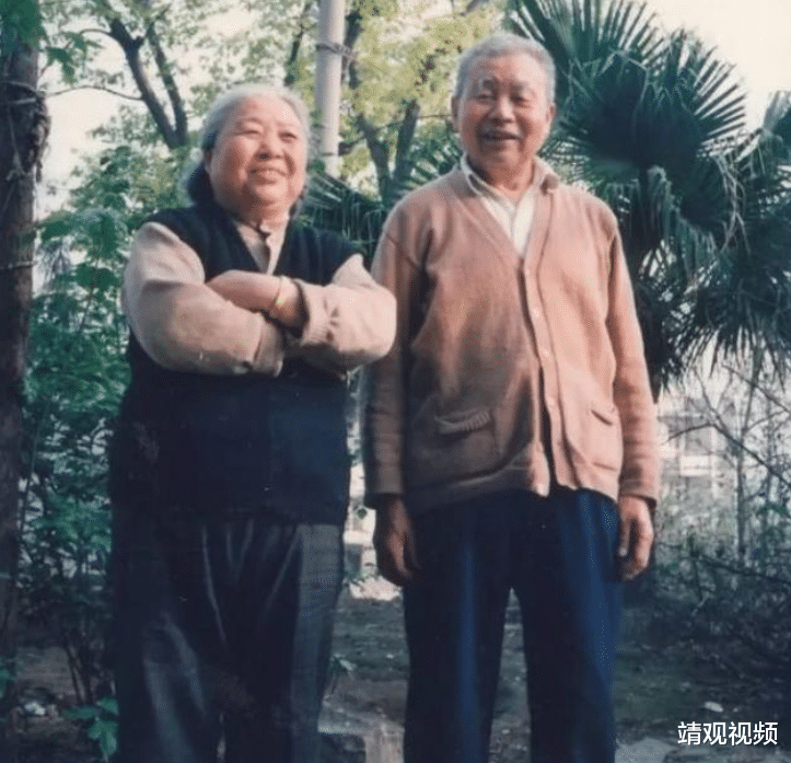1958年,一捡粪老人因感谢信暴露身份,调查后才知:他是开国中将