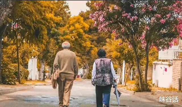 俗话说“人老两年坎,迈过得福寿”,是哪两年?怎么才能跨过