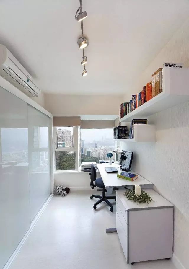 小户型也别忽略了这个书房角,读书工作都用得上
