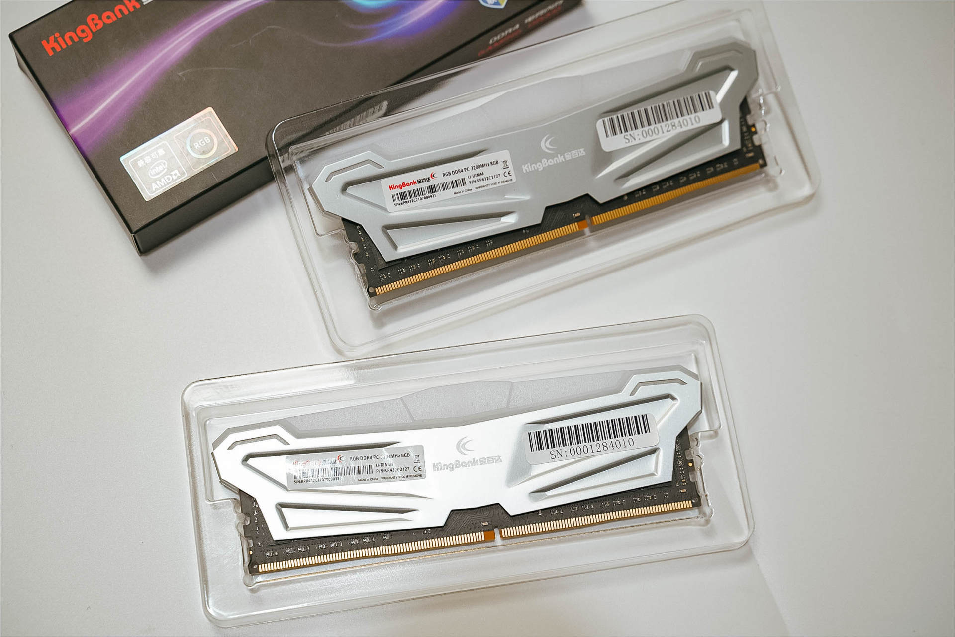 内存条|告别“智商税”,轻松稳超3600MHz,金百达灯条给国产争气