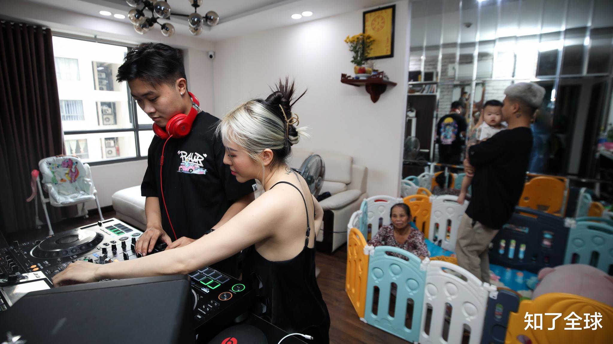 她,90后,夜店美女DJ, 买了房生了娃,还带孩子去夜店!