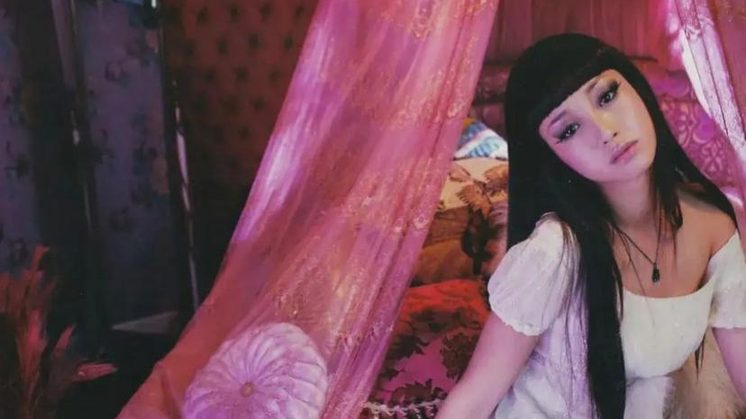 狼狈|《狼狈》：比美貌更重要的是自尊自爱，寻找真我永远最重要