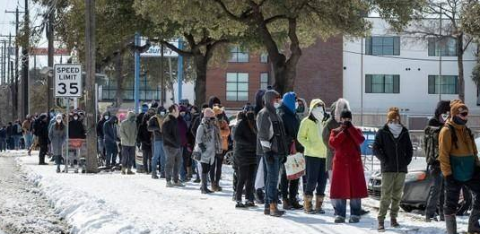 地球果然出了问题?海底2000米处异象突现,71亿人要遭殃了