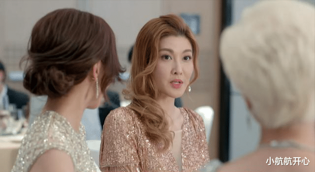 李彩华|李彩华曾自爆有公司老板向她提出当其情人，以成为被力捧的对象