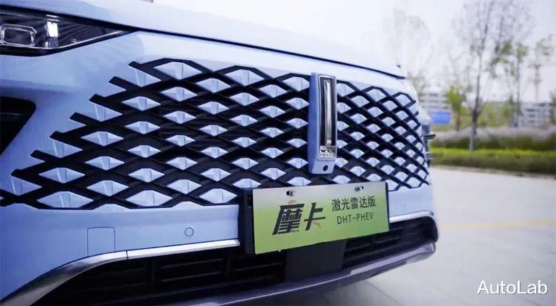 智能驾驶的“街头巷战”,谁将率先杀出重围?