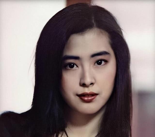 小姐姐|15岁出道，37岁息影，离开娱乐圈近20年的王祖贤还会再复出吗？