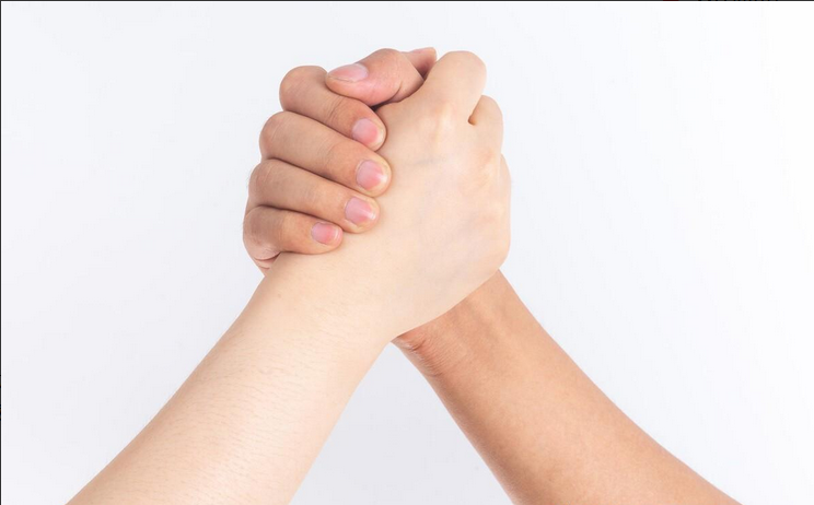 腱鞘炎|30多岁小伙上班敲键盘周末钓鱼,手腕疼痛难忍,一查竟是腱鞘炎