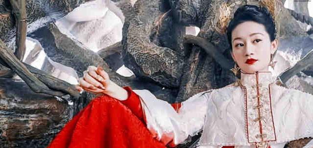 秦海璐|《正青春》导演又一力作，秦海璐金世佳再次联手，配角阵容强大