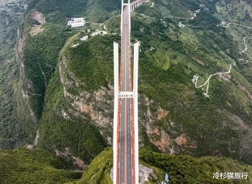 贵州|别只知道贵阳、遵义，贵州西部这座小众秘境才是秋日最佳旅行地