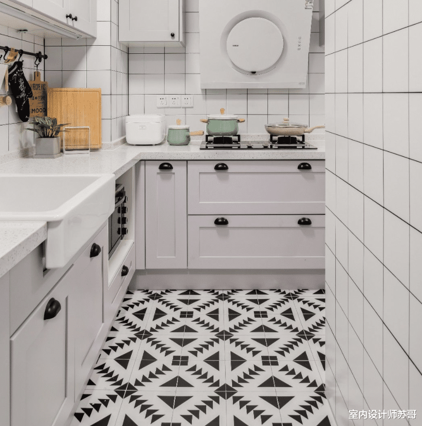 北欧的浪漫在这里散开,三口之家也能小清新,绝不是单纯的留白