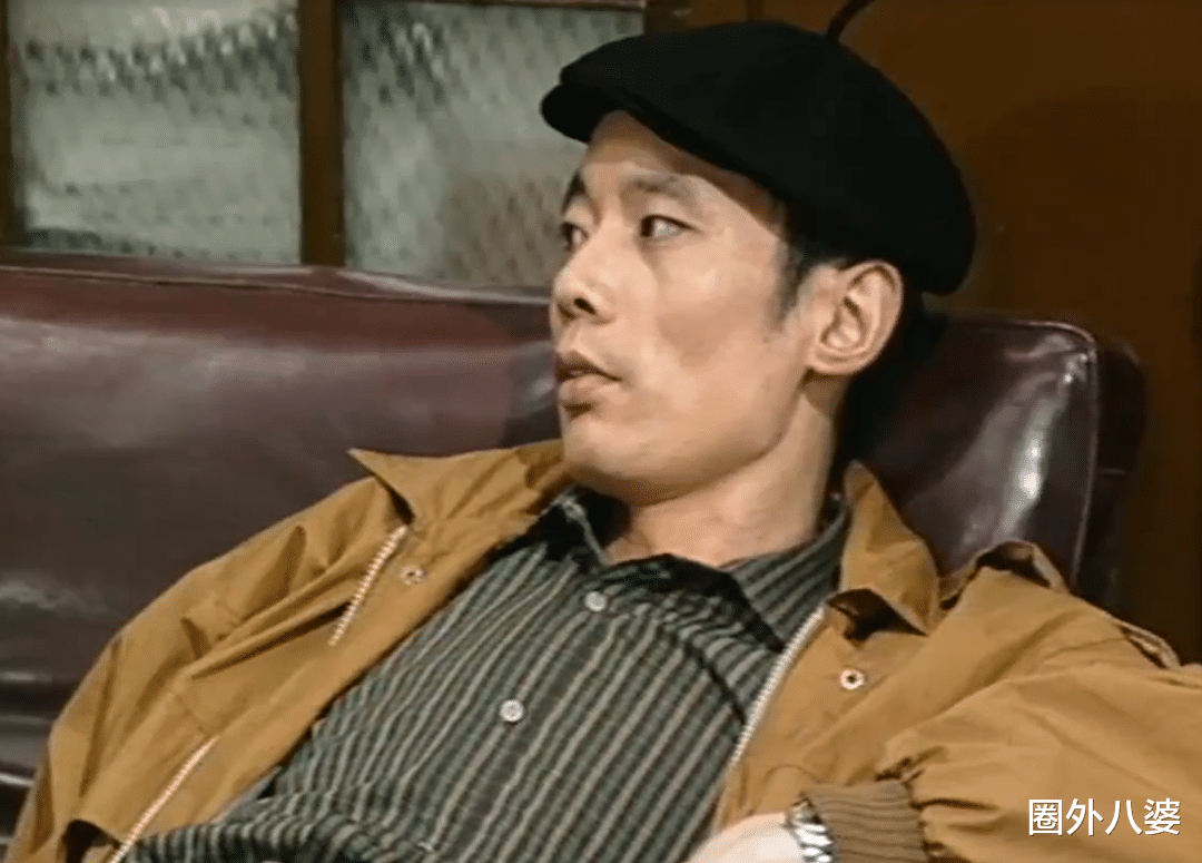 穿衣搭配|国产剧里拍的是女毯星，不是女精英