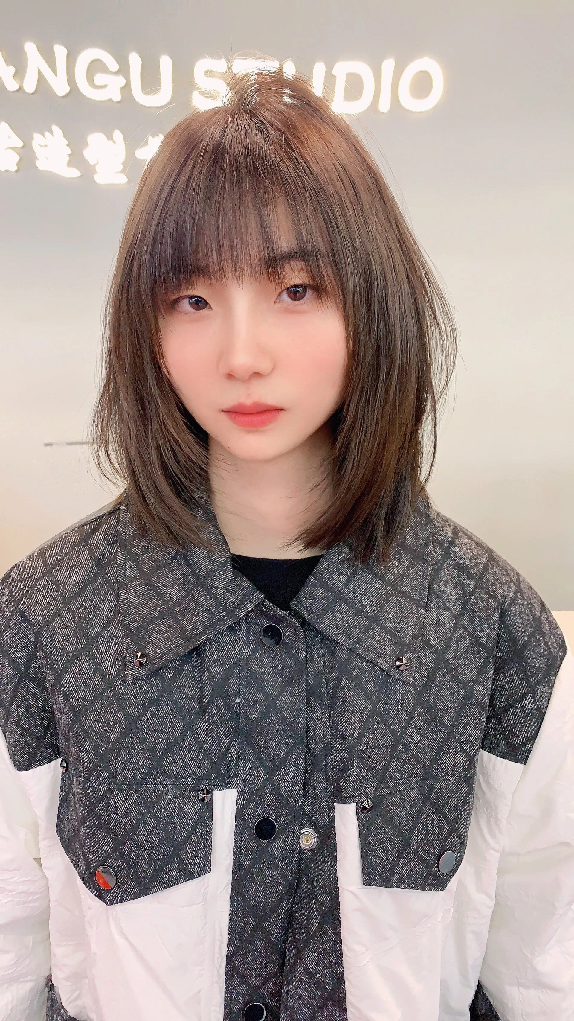 穿衣搭配 2月发型怎么做？选来选去我看好这14款，还是烫发最时尚