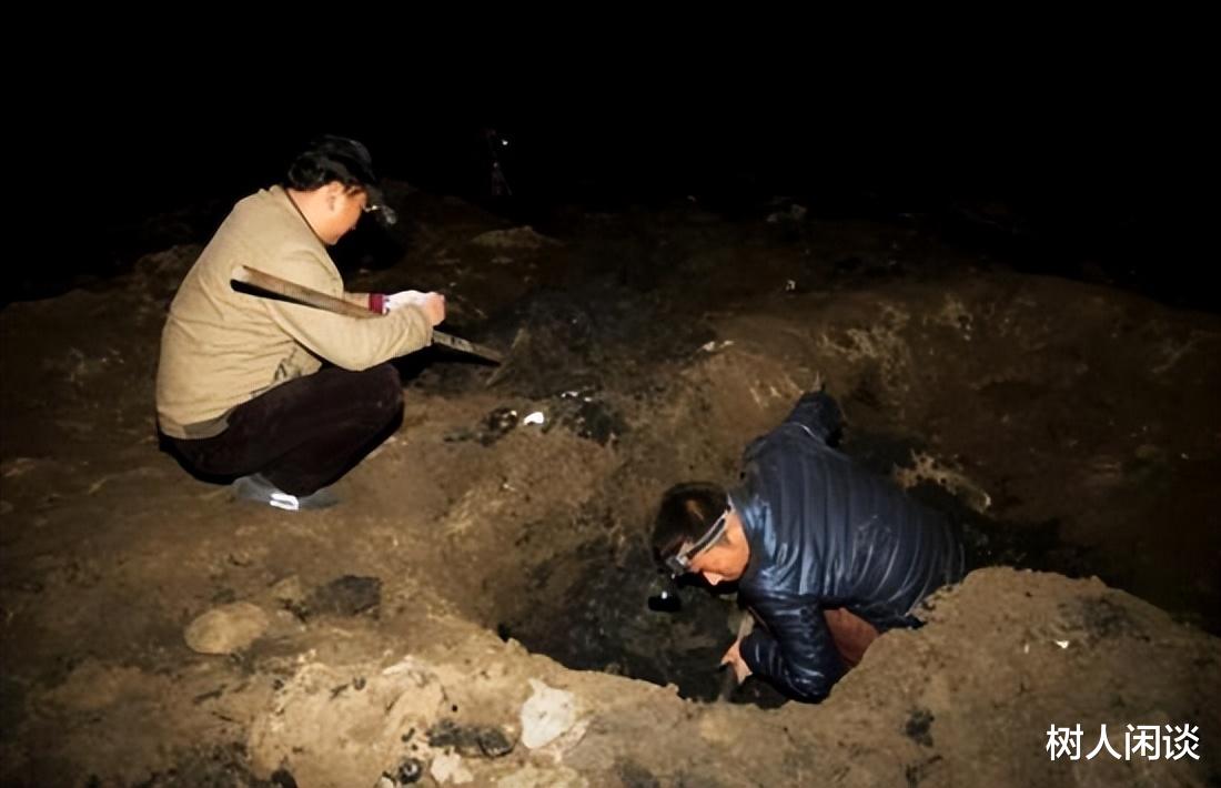 盗墓贼盗取30亿文物,将盗墓视作“赶集”,在山里吃烧烤庆祝被抓