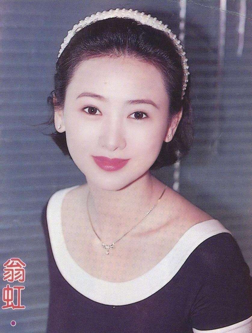 翁虹|风月女神翁虹：富豪老公怀疑她不忠，离异后嫁普通人被当成宝