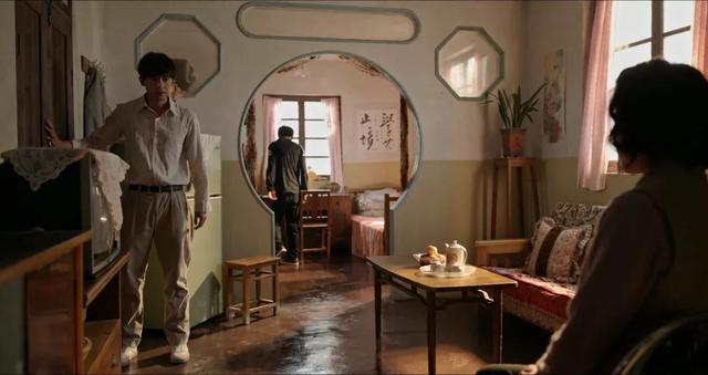 看完《乔家的儿女》,却被里面的老房子美到,装修审美也有轮回!