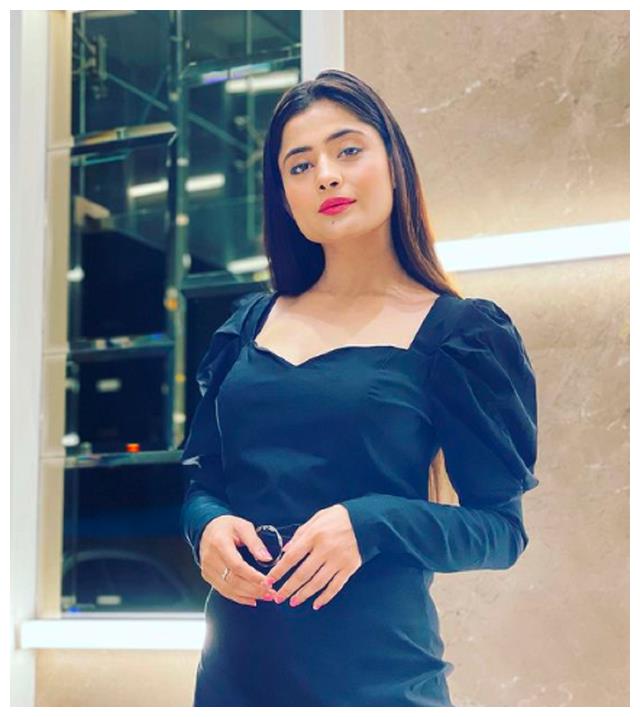 瓦莎|30岁知名女星上吊去世!生前疑遭前男友骚扰,身材姣好面容高贵