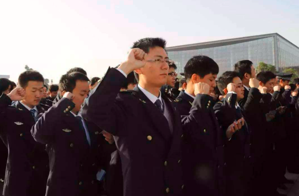 医生|女生“最想嫁”男生职业排行，程序员榜上有名，榜首你可能想不到