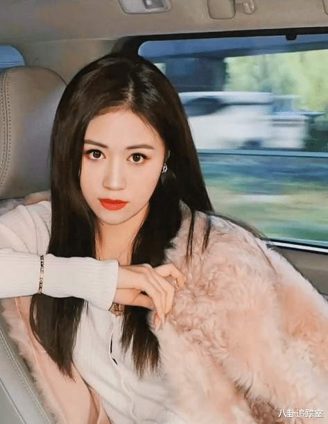 陈萌|陈萌朱小伟疑感情生变！女方被赶出家门，感叹人生不易只能靠自己