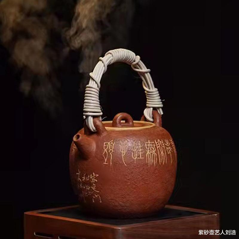 |紫砂壶可以放在明火上煮吗?