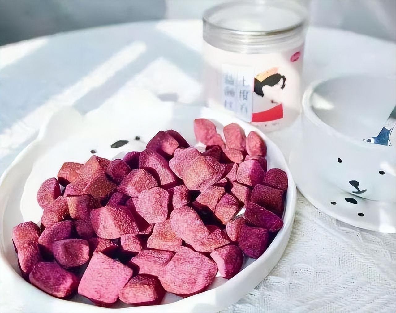 疾病|提醒女人：35岁后，气色很重要，常吃5种常见食物，营养好滋味！