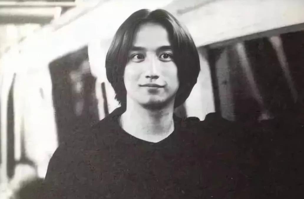 黄磊|“欠债还情”黄磊：为报恩提携陈飞宇，因玩游戏输给黄渤当场翻脸