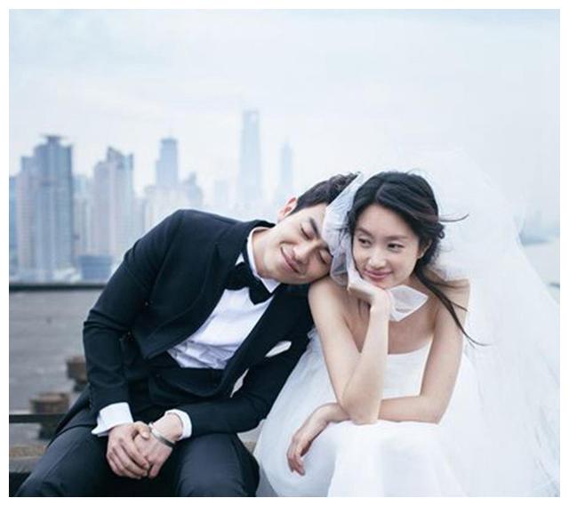 朱亚文|突然官宣,悄悄结婚十年,网友:这才是真正该嫁的“豪门”