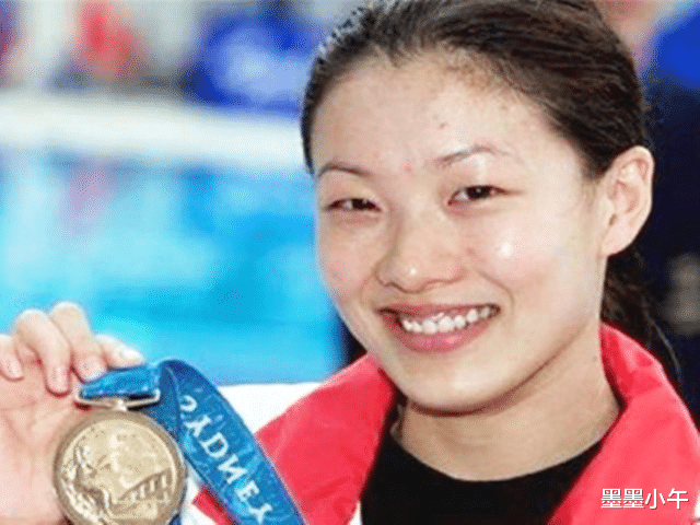 伏明霞|跳水女皇伏明霞近况：70岁丈夫当上董事长，19岁女儿亭亭玉立