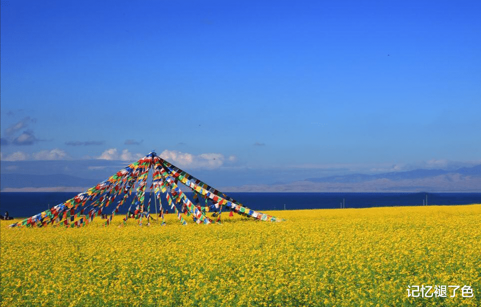丹巴丹霞河中地势低的地方，从新都南路到丹东的三湾镇