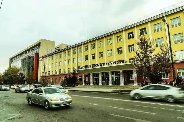 |“乌兰巴托”现状,带你看看真实的蒙古国首都乌兰巴托