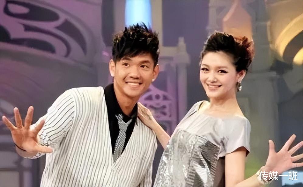 汪小菲|为离婚支付800万赔偿,骂小S是赔钱货,S妈黄春梅的人生,太抓马